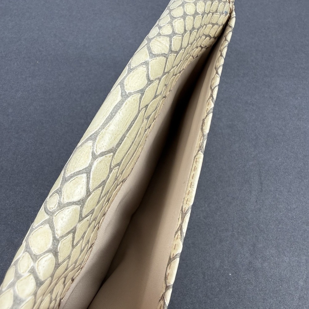 Coach Turn Lock Wallet Snakeskin Croc Embossed Tan Beige Trifold Clutch Rare - Picture 3 of 10